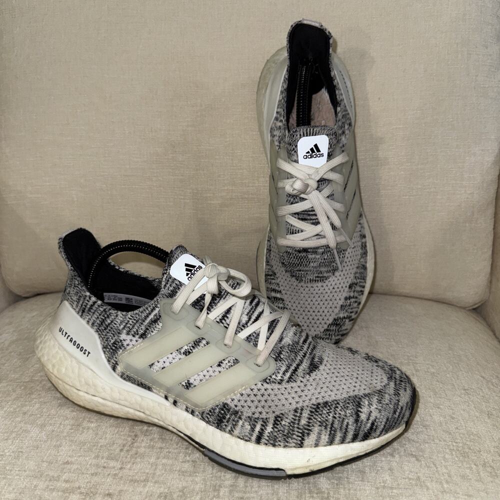 Adidas Womens UltraBoost 21 Running Shoes Black White Oreo Size 9.5 No Soles